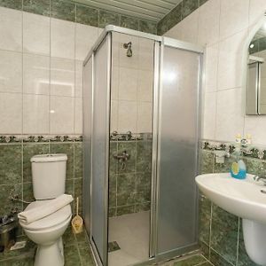 Dört Kişilik Oda